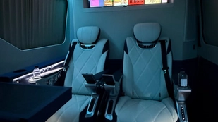 mercedes-benz-lux-2026-14